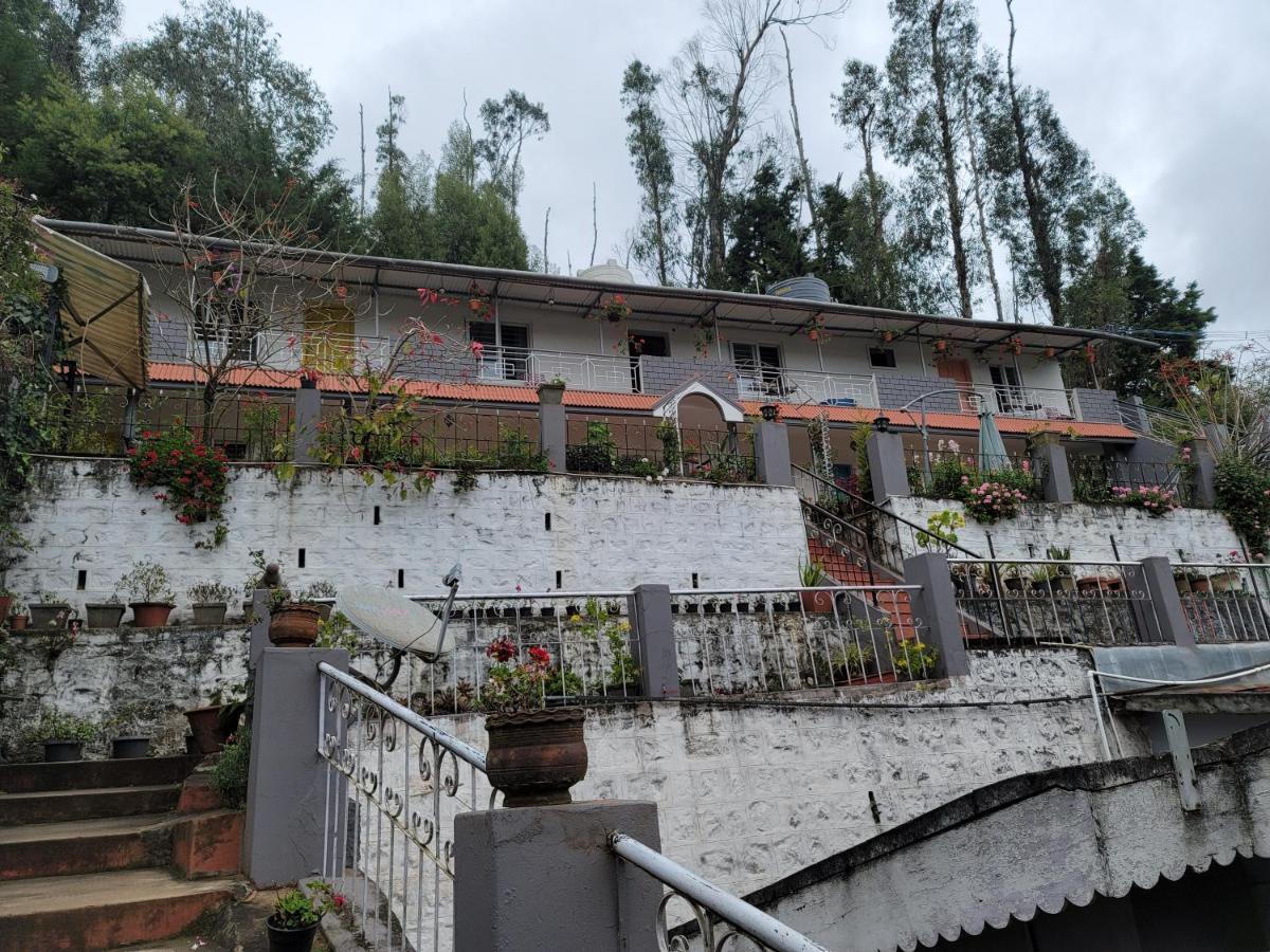 Reflections Guest House Ooty Εξωτερικό φωτογραφία